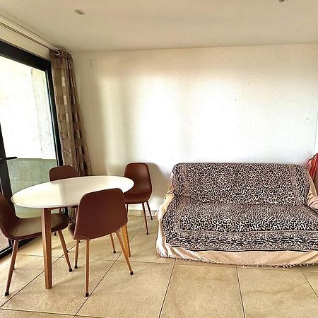 Bernie Appartement Roses Buitenkant foto