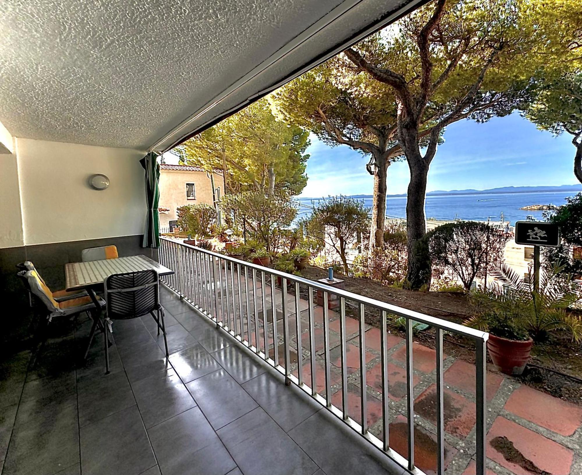 Bernie Appartement Roses Buitenkant foto