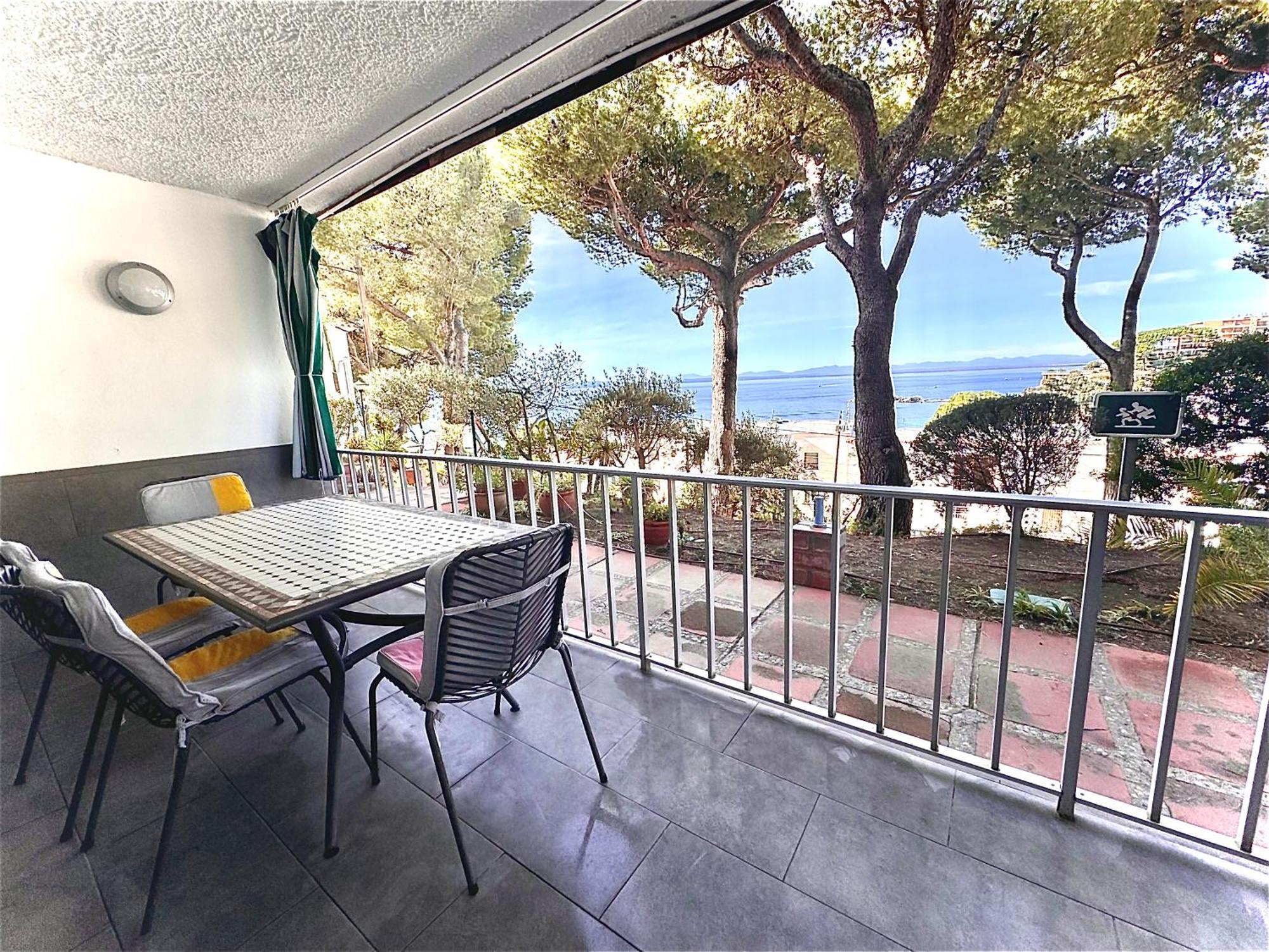 Bernie Appartement Roses Buitenkant foto